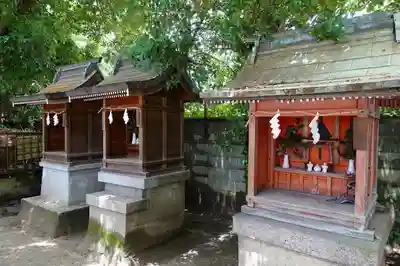 石園座多久虫玉神社の末社・摂社