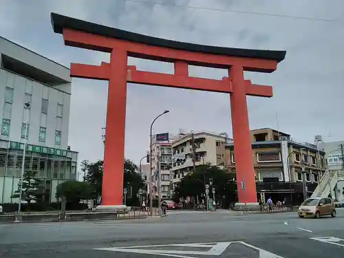 豊國神社の鳥居