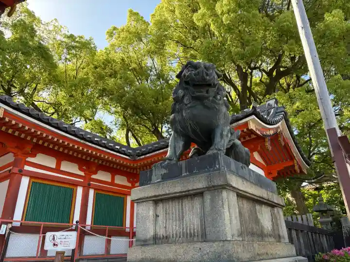 八坂神社(祇園さん)の{uncategorized: "未分類", other: "その他", undefined: "問題あり", building: "その他建物", grave: "お墓", sacred_gate: "鳥居", guardian: "狛犬", statue: "像", buddha: "仏像", history: "歴史", nature: "自然", garden: "庭園", animal: "動物", pagoda: "塔", temizu: "手水舎", mountain_gate: "山門・神門", sanctuary: "本殿・本堂", subordinate: "末社・摂社", art: "芸術", scenery: "景色", jizo: "地蔵", ema: "絵馬", goshuin: "御朱印", omikuji: "おみくじ", items: "授与品その他", amulet: "お守り", goshuincho: "御朱印帳", eats: "食事", festival: "お祭り", votive_dance: "神楽", shichigosan: "七五三参", wedding: "結婚式", experience: "体験その他", initially: "初詣", around: "周辺", anti_infection: "感染症対策"}