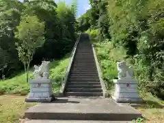 皇産靈神社の建物その他