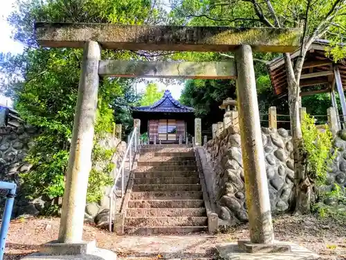 神功皇后社の鳥居