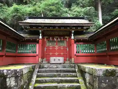 鳳来山東照宮の山門・神門