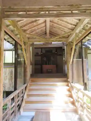 古知谷阿弥陀寺の本殿・本堂