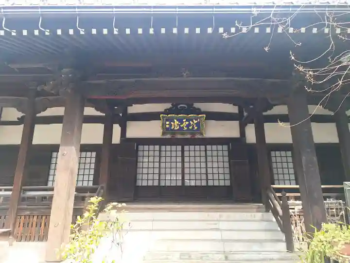 冷雲院の{uncategorized: "未分類", other: "その他", undefined: "問題あり", building: "その他建物", grave: "お墓", sacred_gate: "鳥居", guardian: "狛犬", statue: "像", buddha: "仏像", history: "歴史", nature: "自然", garden: "庭園", animal: "動物", pagoda: "塔", temizu: "手水舎", mountain_gate: "山門・神門", sanctuary: "本殿・本堂", subordinate: "末社・摂社", art: "芸術", scenery: "景色", jizo: "地蔵", ema: "絵馬", goshuin: "御朱印", omikuji: "おみくじ", items: "授与品その他", amulet: "お守り", goshuincho: "御朱印帳", eats: "食事", festival: "お祭り", votive_dance: "神楽", shichigosan: "七五三参", wedding: "結婚式", experience: "体験その他", initially: "初詣", around: "周辺", anti_infection: "感染症対策"}