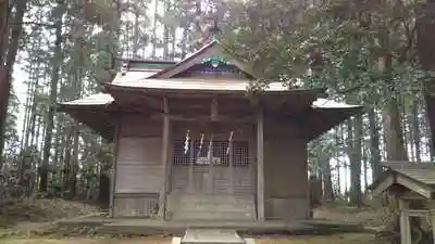 春園神社の本殿