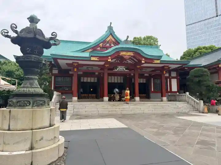 日枝神社の{uncategorized: "未分類", other: "その他", undefined: "問題あり", building: "その他建物", grave: "お墓", sacred_gate: "鳥居", guardian: "狛犬", statue: "像", buddha: "仏像", history: "歴史", nature: "自然", garden: "庭園", animal: "動物", pagoda: "塔", temizu: "手水舎", mountain_gate: "山門・神門", sanctuary: "本殿・本堂", subordinate: "末社・摂社", art: "芸術", scenery: "景色", jizo: "地蔵", ema: "絵馬", goshuin: "御朱印", omikuji: "おみくじ", items: "授与品その他", amulet: "お守り", goshuincho: "御朱印帳", eats: "食事", festival: "お祭り", votive_dance: "神楽", shichigosan: "七五三参", wedding: "結婚式", experience: "体験その他", initially: "初詣", around: "周辺", anti_infection: "感染症対策"}