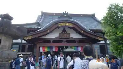 法長寺の本殿・本堂