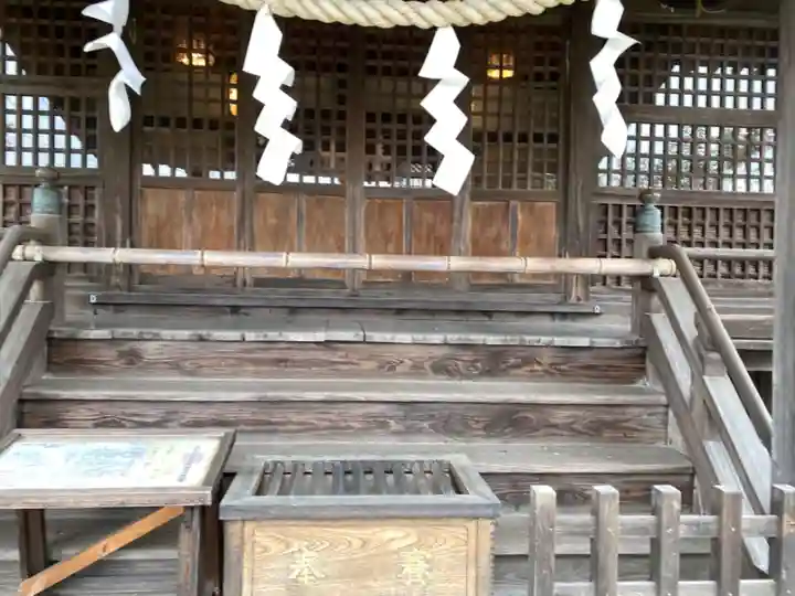 日吉八王子神社の本殿・本堂