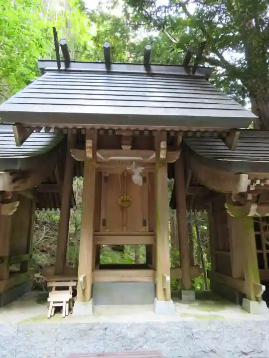 御嶽神社(王滝口)里宮の末社・摂社
