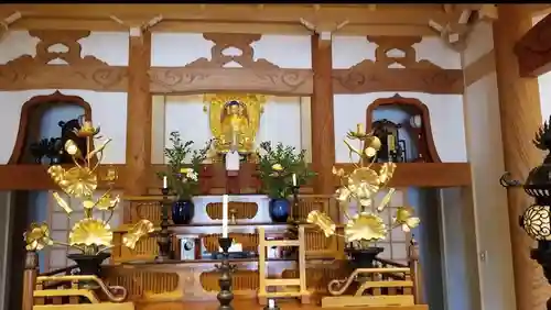 安楽寺の本殿・本堂