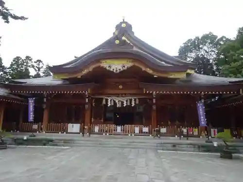 亀ケ池八幡宮の本殿・本堂