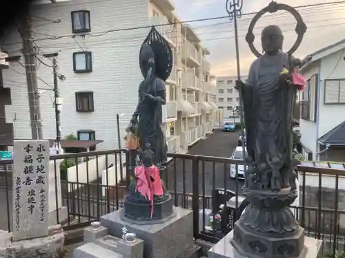 上ノ宮薬師堂(埼玉県)