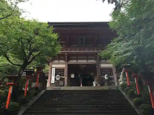 鞍馬寺の山門