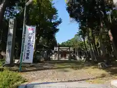 神明社の鳥居