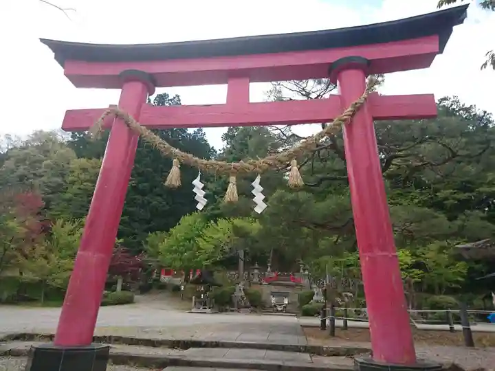 飛騨東照宮の鳥居