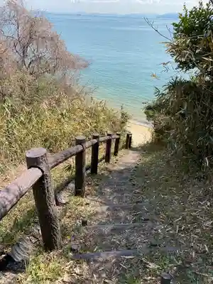 世界第一八百萬神之御殿　寄島分殿の周辺