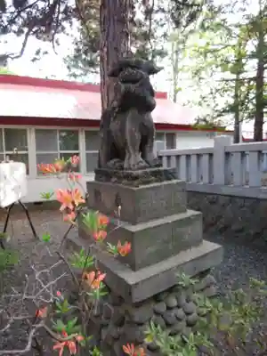 彌彦神社　(伊夜日子神社)の狛犬