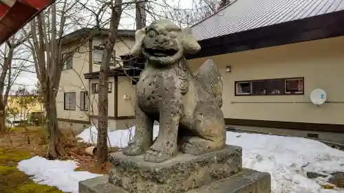 鷹栖神社の狛犬