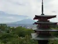 新倉富士浅間神社の{uncategorized: "未分類", other: "その他", undefined: "問題あり", building: "その他建物", grave: "お墓", sacred_gate: "鳥居", guardian: "狛犬", statue: "像", buddha: "仏像", history: "歴史", nature: "自然", garden: "庭園", animal: "動物", pagoda: "塔", temizu: "手水舎", mountain_gate: "山門・神門", sanctuary: "本殿・本堂", subordinate: "末社・摂社", art: "芸術", scenery: "景色", jizo: "地蔵", ema: "絵馬", goshuin: "御朱印", omikuji: "おみくじ", items: "授与品その他", amulet: "お守り", goshuincho: "御朱印帳", eats: "食事", festival: "お祭り", votive_dance: "神楽", shichigosan: "七五三参", wedding: "結婚式", experience: "体験その他", initially: "初詣", around: "周辺", anti_infection: "感染症対策"}