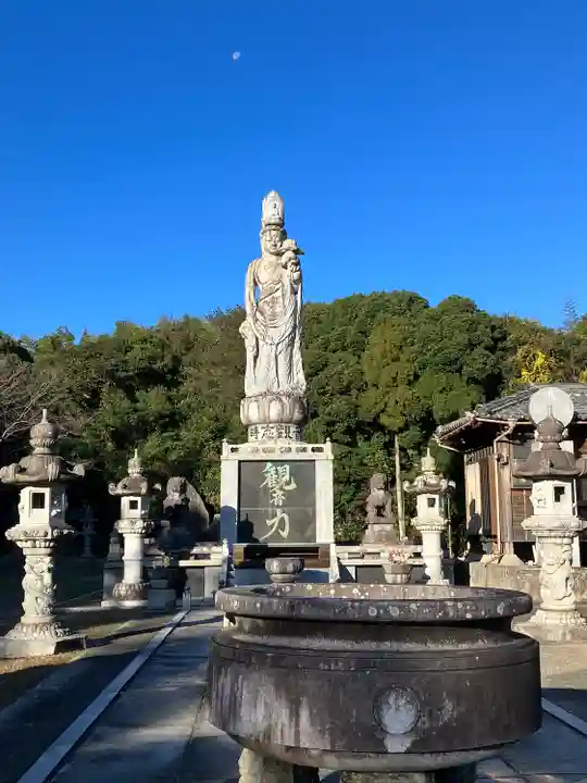 慈雲山 影現寺(時志観音)の仏像