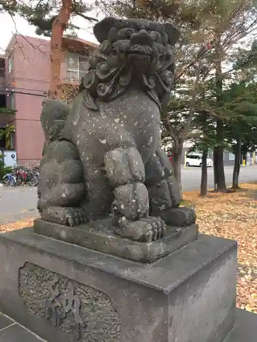 中の島神社の狛犬