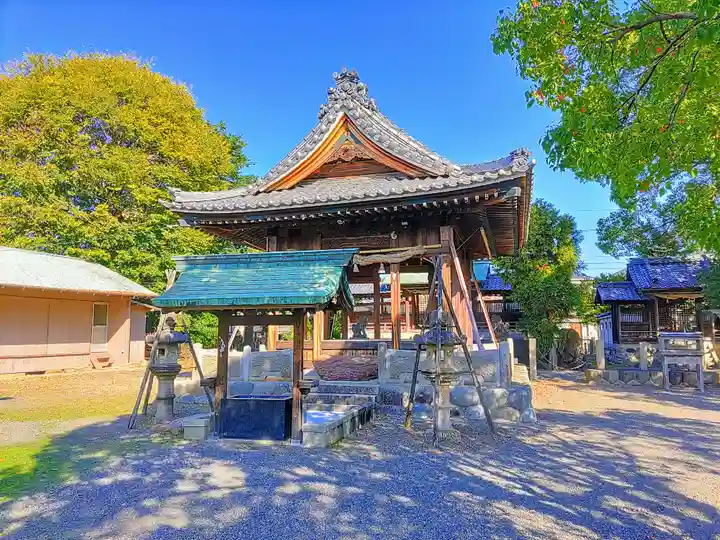 新宮社の本殿・本堂