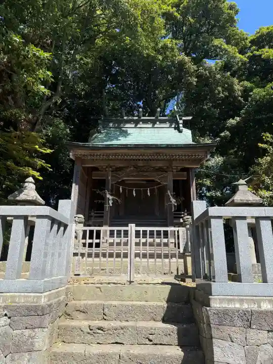 天津神社の{uncategorized: "未分類", other: "その他", undefined: "問題あり", building: "その他建物", grave: "お墓", sacred_gate: "鳥居", guardian: "狛犬", statue: "像", buddha: "仏像", history: "歴史", nature: "自然", garden: "庭園", animal: "動物", pagoda: "塔", temizu: "手水舎", mountain_gate: "山門・神門", sanctuary: "本殿・本堂", subordinate: "末社・摂社", art: "芸術", scenery: "景色", jizo: "地蔵", ema: "絵馬", goshuin: "御朱印", omikuji: "おみくじ", items: "授与品その他", amulet: "お守り", goshuincho: "御朱印帳", eats: "食事", festival: "お祭り", votive_dance: "神楽", shichigosan: "七五三参", wedding: "結婚式", experience: "体験その他", initially: "初詣", around: "周辺", anti_infection: "感染症対策"}