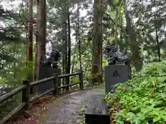 温泉神社の建物その他