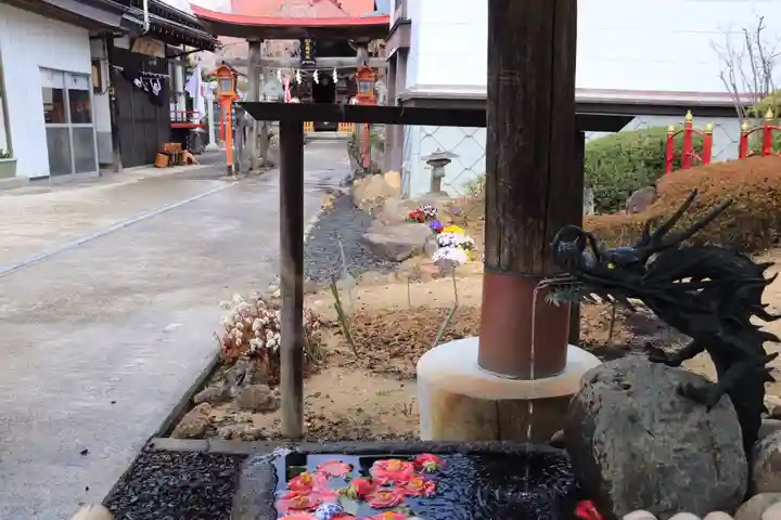 大鏑神社の手水舎