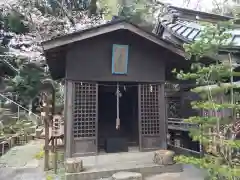 大稲荷神社の末社