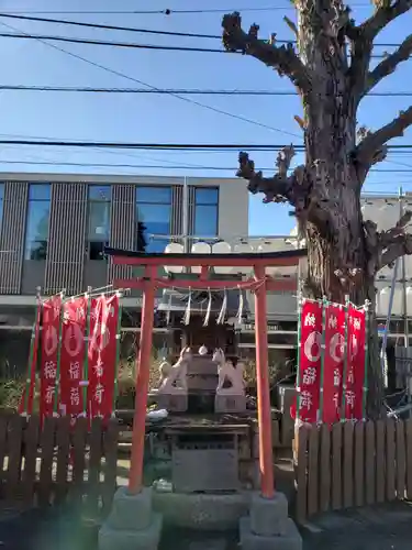 麻布氷川神社の末社