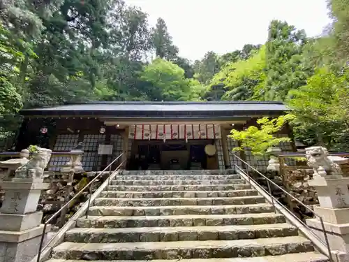 川上山若宮八幡宮の本殿・本堂
