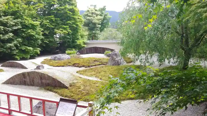 実相院門跡の庭園