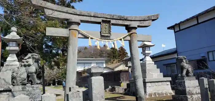 本荘神社の鳥居