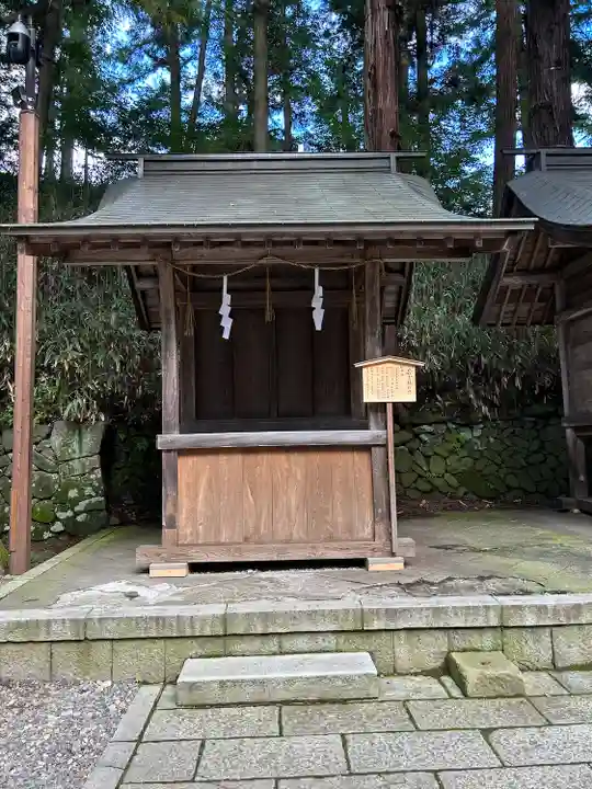 諏訪大社下社春宮(長野県)