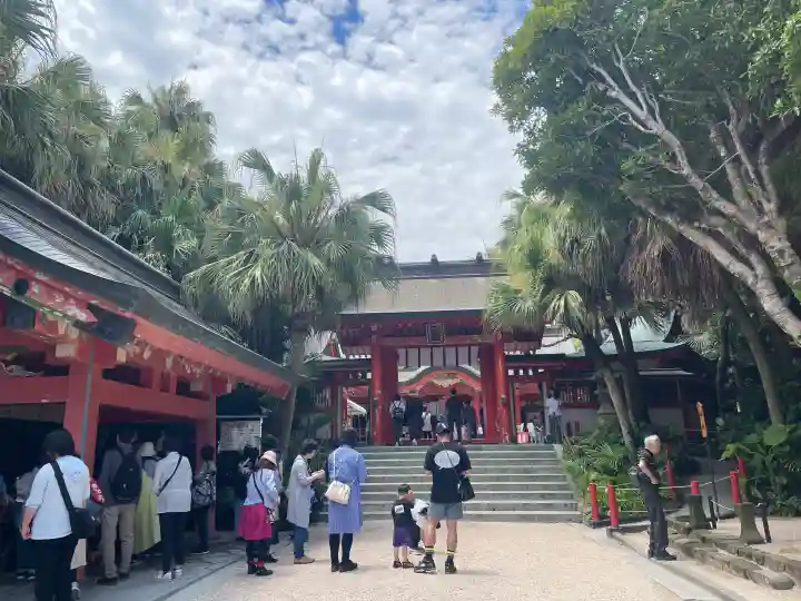 青島神社(青島神宮)の{uncategorized: "未分類", other: "その他", undefined: "問題あり", building: "その他建物", grave: "お墓", sacred_gate: "鳥居", guardian: "狛犬", statue: "像", buddha: "仏像", history: "歴史", nature: "自然", garden: "庭園", animal: "動物", pagoda: "塔", temizu: "手水舎", mountain_gate: "山門・神門", sanctuary: "本殿・本堂", subordinate: "末社・摂社", art: "芸術", scenery: "景色", jizo: "地蔵", ema: "絵馬", goshuin: "御朱印", omikuji: "おみくじ", items: "授与品その他", amulet: "お守り", goshuincho: "御朱印帳", eats: "食事", festival: "お祭り", votive_dance: "神楽", shichigosan: "七五三参", wedding: "結婚式", experience: "体験その他", initially: "初詣", around: "周辺", anti_infection: "感染症対策"}