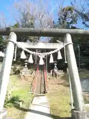 神明社の鳥居