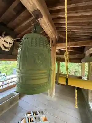 秩父札所三十二番　法性寺の{uncategorized: "未分類", other: "その他", undefined: "問題あり", building: "その他建物", grave: "お墓", sacred_gate: "鳥居", guardian: "狛犬", statue: "像", buddha: "仏像", history: "歴史", nature: "自然", garden: "庭園", animal: "動物", pagoda: "塔", temizu: "手水舎", mountain_gate: "山門・神門", sanctuary: "本殿・本堂", subordinate: "末社・摂社", art: "芸術", scenery: "景色", jizo: "地蔵", ema: "絵馬", goshuin: "御朱印", omikuji: "おみくじ", items: "授与品その他", amulet: "お守り", goshuincho: "御朱印帳", eats: "食事", festival: "お祭り", votive_dance: "神楽", shichigosan: "七五三参", wedding: "結婚式", experience: "体験その他", initially: "初詣", around: "周辺", anti_infection: "感染症対策"}