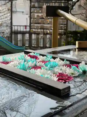 根岸八幡神社の手水舎