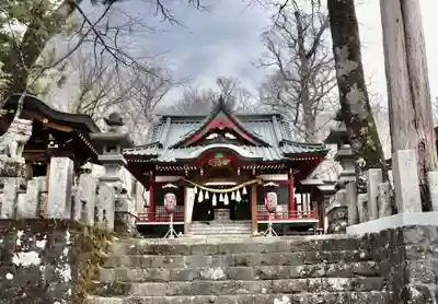山中諏訪神社(山梨県)