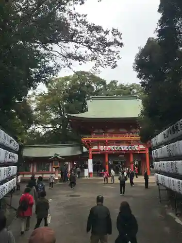 武蔵一宮氷川神社の山門