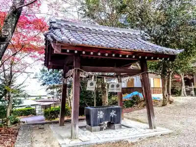 天王神社の手水舎