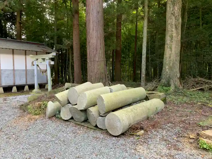 仁井田神社の周辺