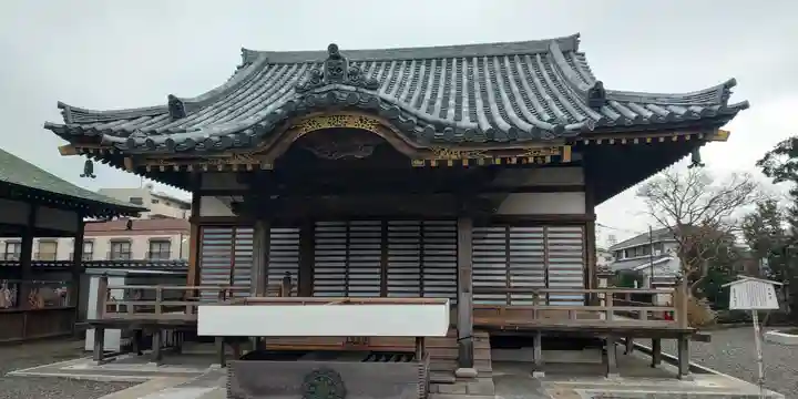 西新井大師総持寺の本殿・本堂