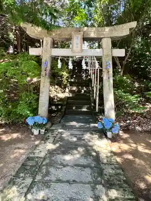 滑川神社 - 仕事と子どもの守り神の鳥居
