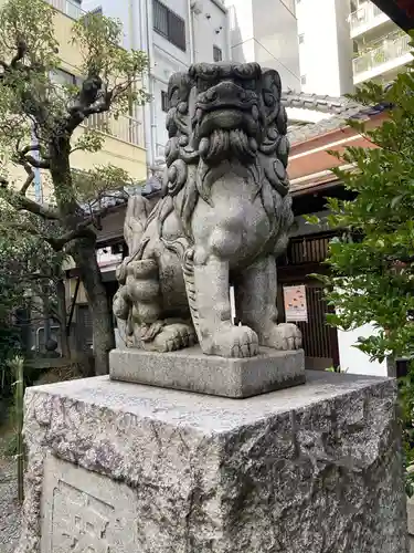 秋葉神社の狛犬