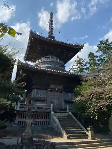 霊山寺の塔