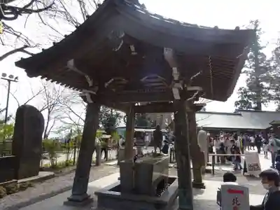 高尾山薬王院の手水舎