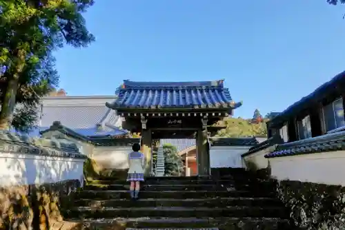金剛證寺の山門・神門