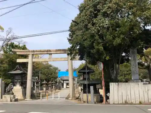 白鳥神社の鳥居